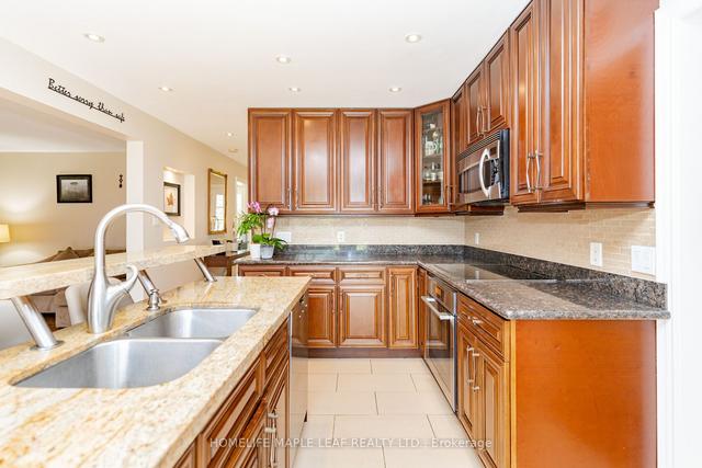 4 Southwinds Dr, House detached with 4 bedrooms, 3 bathrooms and 10 parking in Halton Hills ON | Image 3