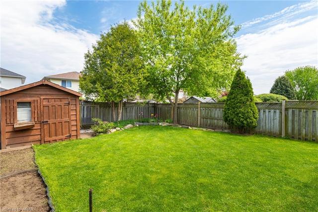 124 Crawford Cres, House detached with 4 bedrooms, 2 bathrooms and 3 parking in Cambridge ON | Image 24