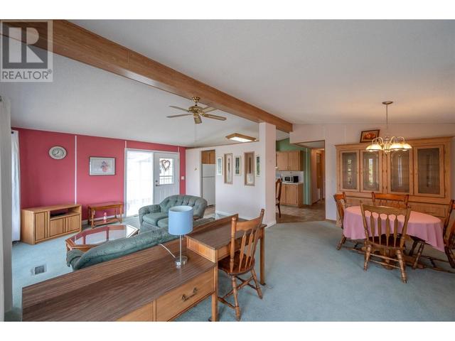 33 - 6822 Leighton Cres, House other with 2 bedrooms, 2 bathrooms and null parking in Okanagan Similkameen C BC | Image 11