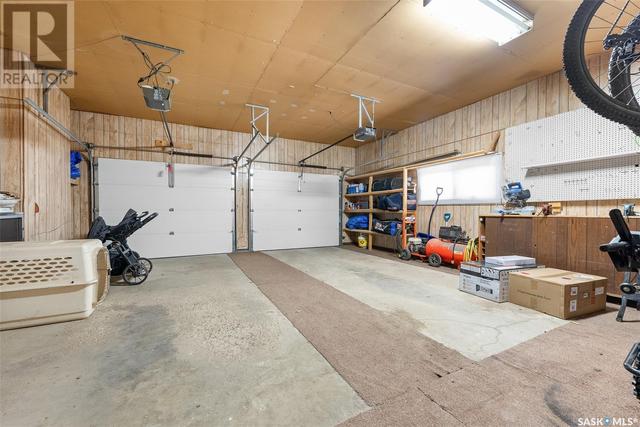153 Bluesage Dr, House detached with 4 bedrooms, 3 bathrooms and null parking in Moose Jaw SK | Image 33