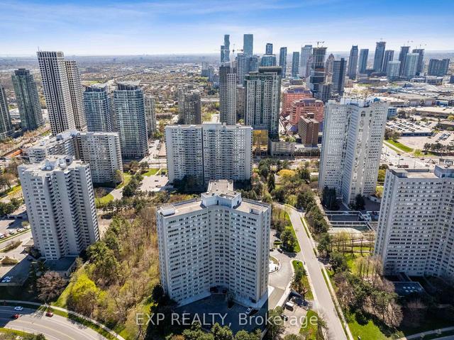 1010 - 3695 Kaneff Cres, Condo with 1 bedrooms, 1 bathrooms and 1 parking in Mississauga ON | Image 15