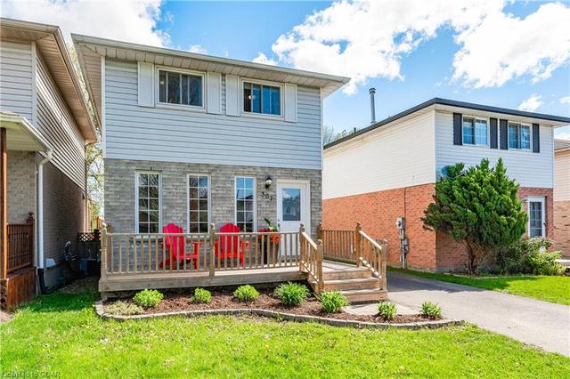 367 Auden Rd N, House detached with 3 bedrooms, 2 bathrooms and 4 parking in Guelph ON | Image 1