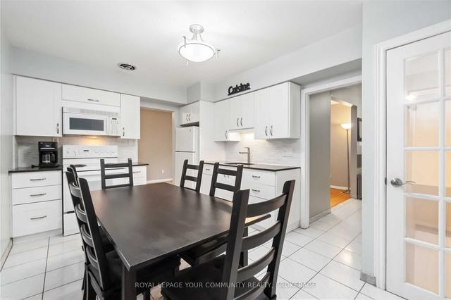 24 Roseglen Cres, House detached with 3 bedrooms, 2 bathrooms and 6 parking in Toronto ON | Image 2