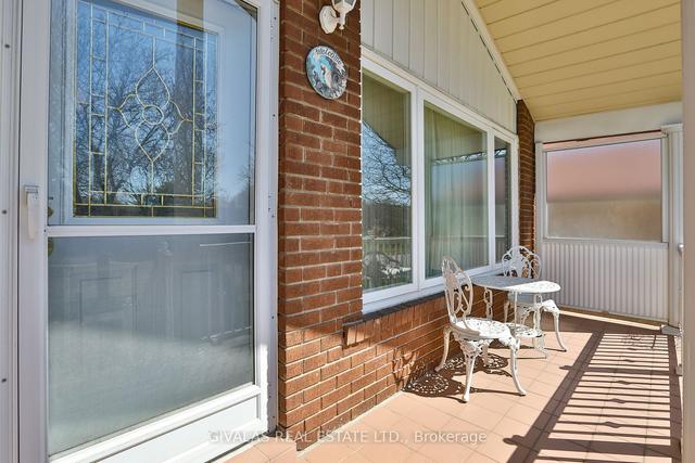 76 Knockbolt Cres, House detached with 4 bedrooms, 4 bathrooms and 4 parking in Toronto ON | Image 34