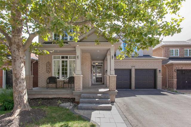 2215 Empire Cres, House detached with 4 bedrooms, 4 bathrooms and 4 parking in Burlington ON | Image 12
