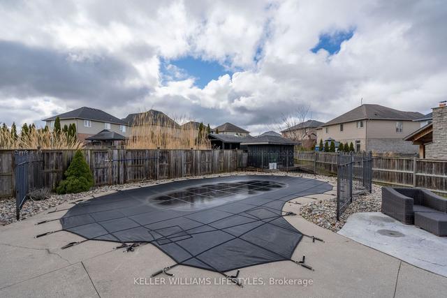 1729 Tigerlily Rd, House detached with 4 bedrooms, 5 bathrooms and 6 parking in London ON | Image 24