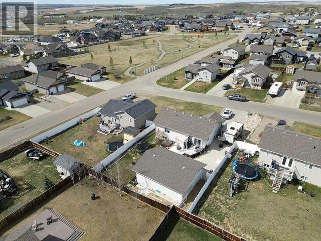 1717 87 Ave, House detached with 3 bedrooms, 3 bathrooms and 2 parking in Dawson Creek BC | Image 32