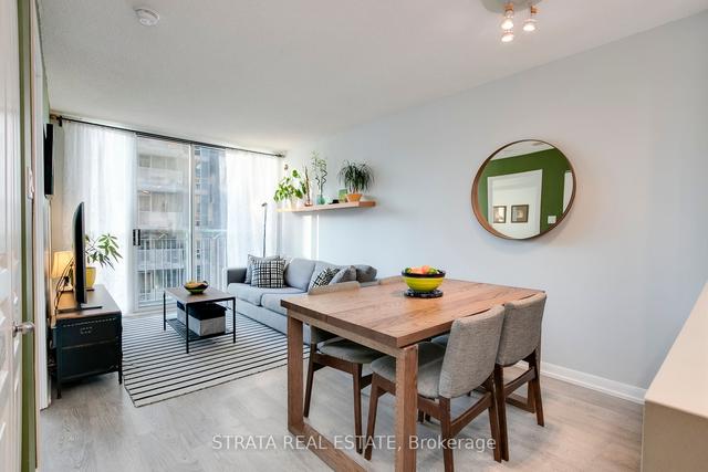 667 - 313 Richmond St E, Condo with 1 bedrooms, 1 bathrooms and 1 parking in Toronto ON | Image 2