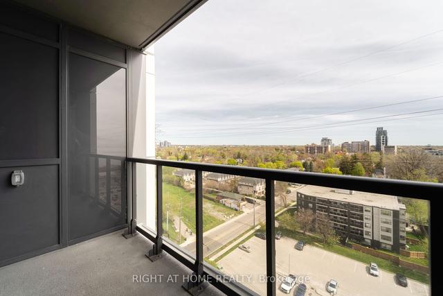 1106 - 500 Brock Ave, Condo with 2 bedrooms, 2 bathrooms and 1 parking in Burlington ON | Image 20
