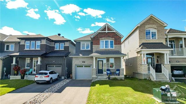 647 Jerome Jodoin Drive, House detached with 3 bedrooms, 3 bathrooms and 3 parking in Ottawa ON | Image 3