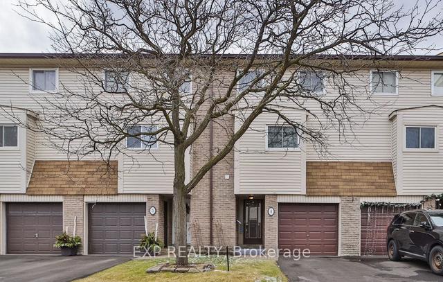 4 - 2340 Bromsgrove Rd, Townhouse with 3 bedrooms, 2 bathrooms and 2 parking in Mississauga ON | Image 11
