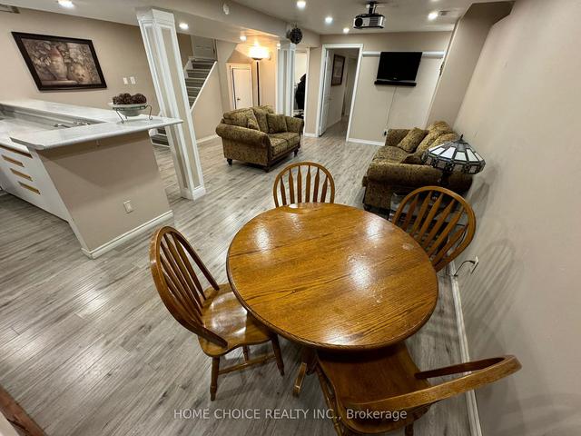 3382 Bertrand Rd, House detached with 1 bedrooms, 1 bathrooms and 1 parking in Mississauga ON | Image 8