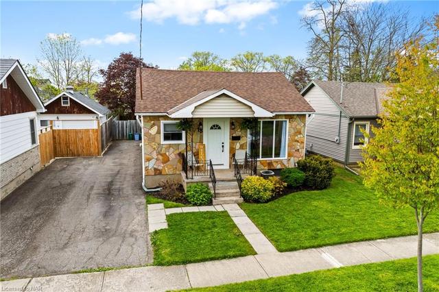 18 Hilda St, House detached with 3 bedrooms, 1 bathrooms and 3 parking in St. Catharines ON | Image 33