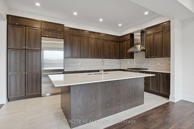 574 Kleinburg Smt Wy, House detached with 4 bedrooms, 4 bathrooms and 4 parking in Vaughan ON | Image 6