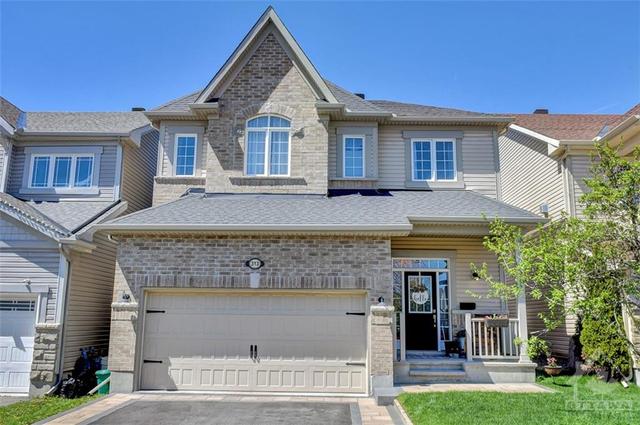 313 Meadowbreeze Dr, House detached with 3 bedrooms, 4 bathrooms and 4 parking in Ottawa ON | Image 1