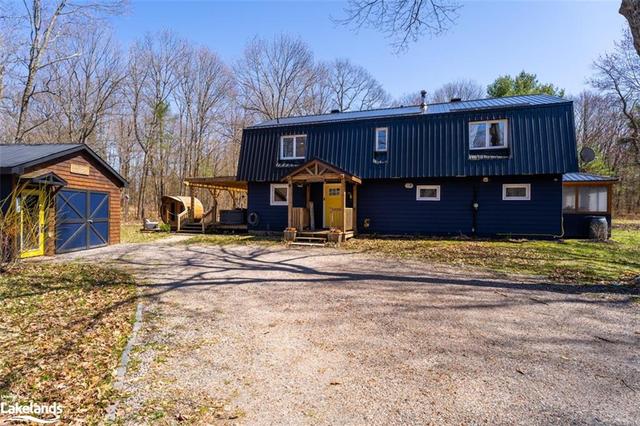 4478 Southwood Road, House detached with 4 bedrooms, 2 bathrooms and 10 parking in Muskoka Lakes ON | Image 12