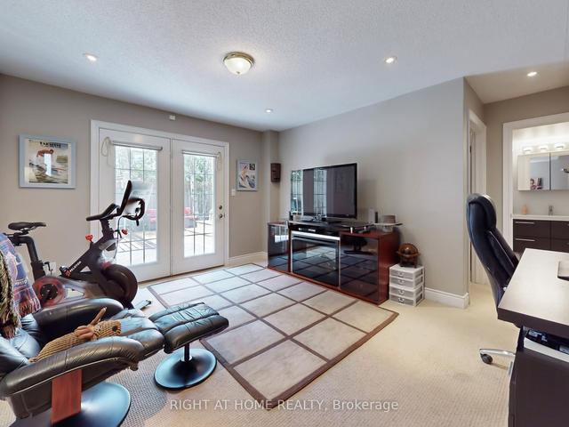 34 Preakness Dr, House semidetached with 4 bedrooms, 4 bathrooms and 4 parking in Toronto ON | Image 15