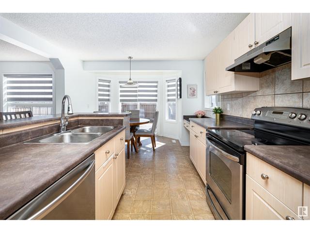 8053 Shaske Dr Nw Nw, House detached with 4 bedrooms, 2 bathrooms and null parking in Edmonton AB | Image 7