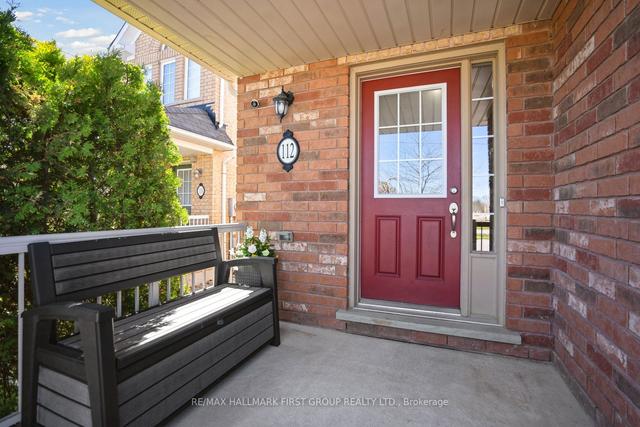 112 Bathgate Cres, House attached with 3 bedrooms, 3 bathrooms and 3 parking in Clarington ON | Image 12