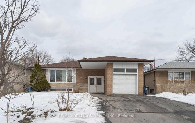 943 Willowdale Ave, House detached with 3 bedrooms, 4 bathrooms and 3 parking in Toronto ON | Image 1