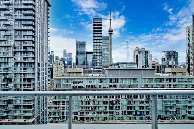 1704 - 199 Richmond St W, Condo with 1 bedrooms, 1 bathrooms and 1 parking in Toronto ON | Image 25