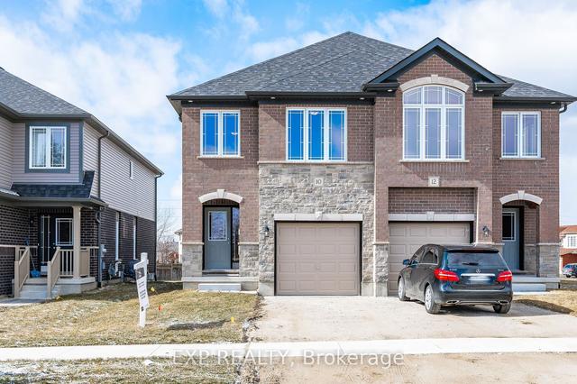 10 Lee St, House semidetached with 3 bedrooms, 4 bathrooms and 2 parking in Guelph ON | Image 1