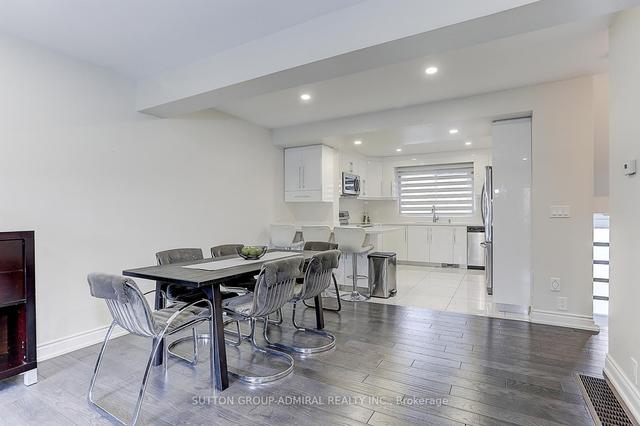 52 Chabad Gate, House attached with 3 bedrooms, 3 bathrooms and 3 parking in Vaughan ON | Image 33