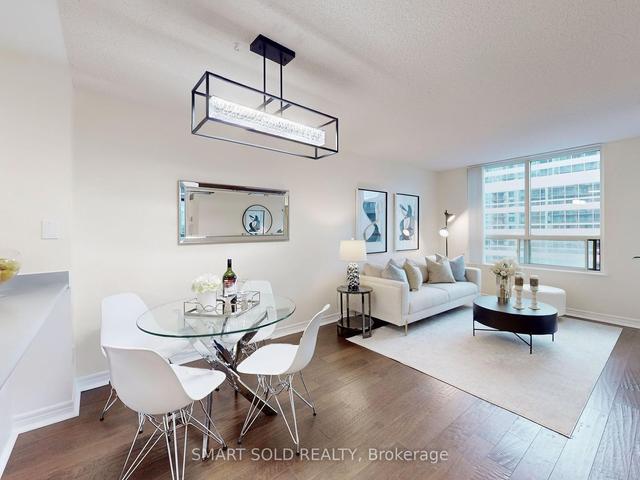 1703 - 18 Parkview Ave, Condo with 2 bedrooms, 2 bathrooms and 1 parking in Toronto ON | Image 39