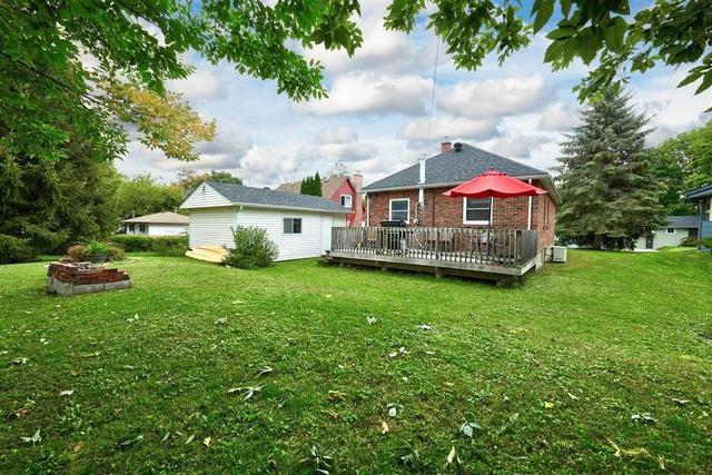 27 Argyle Ave, House detached with 4 bedrooms, 2 bathrooms and 5 parking in Orillia ON | Image 15