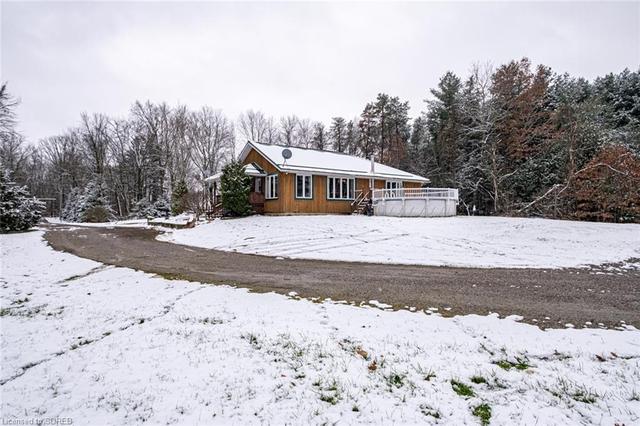 1229 Regional Road 19 Road, House detached with 3 bedrooms, 2 bathrooms and 5 parking in Norfolk County ON | Image 38
