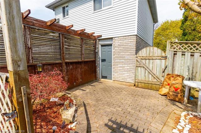 35 Maplecrest Lane, House detached with 3 bedrooms, 2 bathrooms and 4 parking in Brantford ON | Image 28