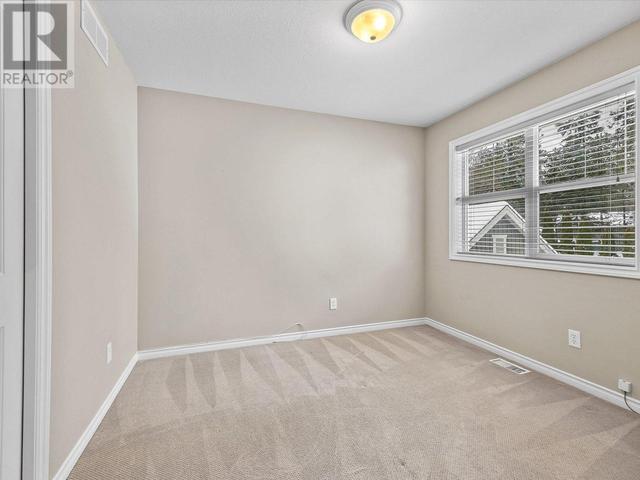 11 - 3950 Gallaghers Blvd S, House attached with 3 bedrooms, 3 bathrooms and 4 parking in Kelowna BC | Image 25