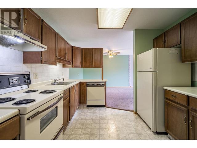 3608 - 27 Avenue Unit# 210, Condo with 2 bedrooms, 1 bathrooms and 1 parking in Vernon BC | Image 21