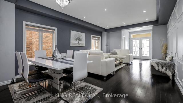 9 Monkton Cir, House detached with 6 bedrooms, 4 bathrooms and 6 parking in Brampton ON | Image 37