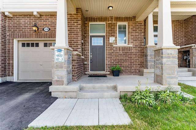 1238 Hazel Way, House attached with 3 bedrooms, 3 bathrooms and 2 parking in Milton ON | Image 31