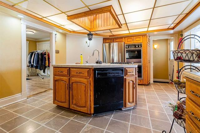 11255 Regional Road 25 Rd, House detached with 3 bedrooms, 4 bathrooms and 22 parking in Halton Hills ON | Image 5