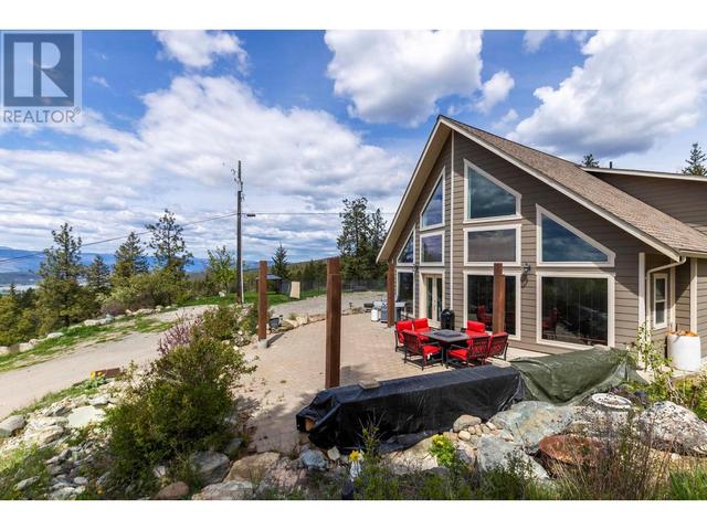 5805 Upper Booth Rd N, House detached with 4 bedrooms, 3 bathrooms and 2 parking in Central Okanagan BC | Image 31