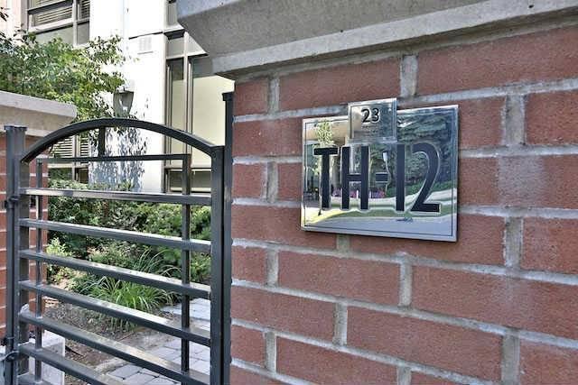 TH12 - 23 Sheppard Ave W, Townhouse with 3 bedrooms, 3 bathrooms and 1 parking in Toronto ON | Image 2