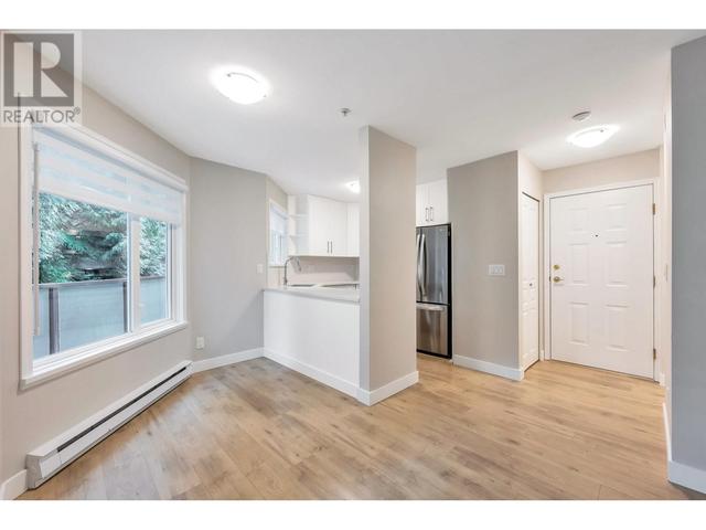 404 - 7139 18th Ave, Condo with 1 bedrooms, 1 bathrooms and 1 parking in Burnaby BC | Image 11