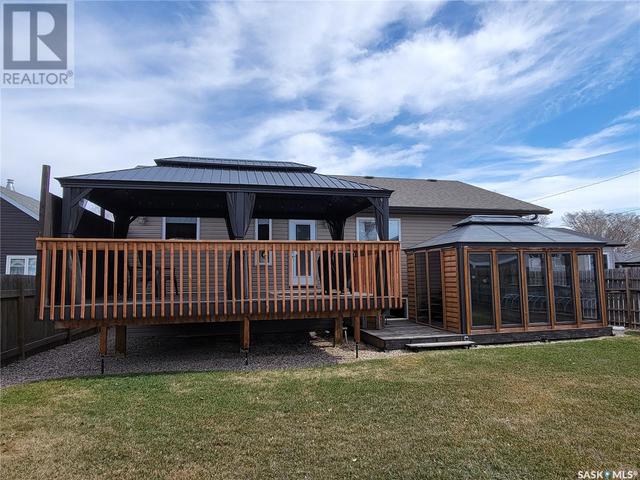 456 3rd Ave W, House detached with 5 bedrooms, 3 bathrooms and null parking in Unity SK | Image 42