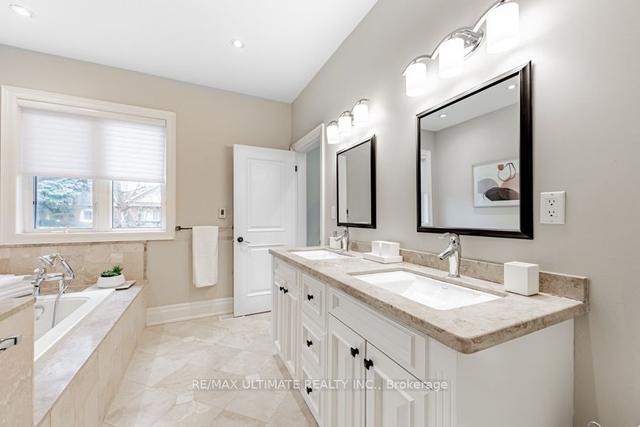 43 Camberwell Rd, House detached with 4 bedrooms, 5 bathrooms and 2 parking in Toronto ON | Image 10