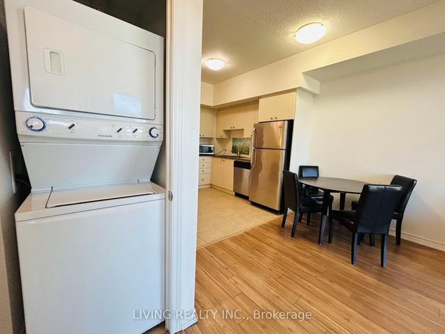321 - 8323 Kennedy Rd, Condo with 1 bedrooms, 1 bathrooms and 1 parking in Markham ON | Image 2
