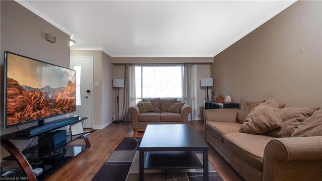 443 - 443 1/2 Vine St, House semidetached with 2 bedrooms, 2 bathrooms and null parking in St. Catharines ON | Image 4