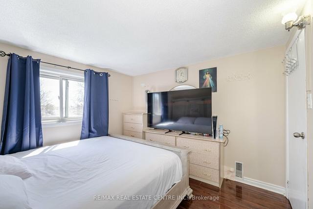 44 - 75 Blackwell Ave, Townhouse with 4 bedrooms, 2 bathrooms and 4 parking in Toronto ON | Image 15