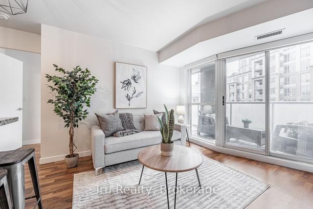 401 - 1005 King St W, Condo with 2 bedrooms, 2 bathrooms and 1 parking in Toronto ON | Image 24