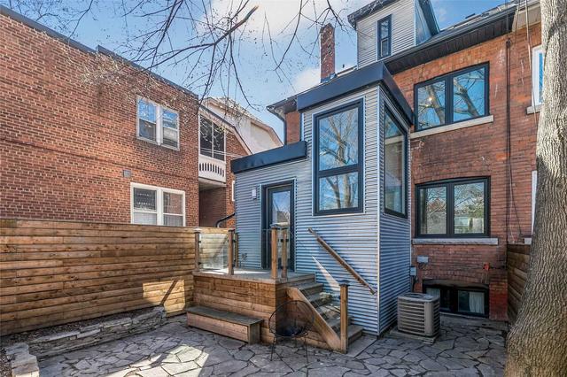 6 Harvard Ave, House semidetached with 4 bedrooms, 5 bathrooms and 2 parking in Toronto ON | Image 26