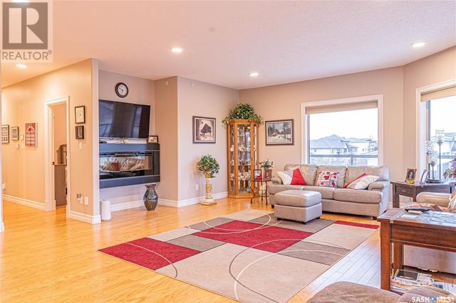 101 - 2800 Lakeview Dr, Condo with 2 bedrooms, 2 bathrooms and null parking in Prince Albert SK | Image 5