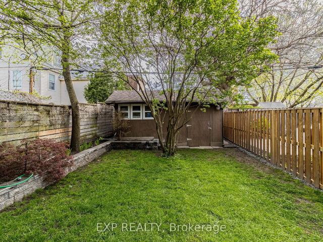 19 Phin Ave, House semidetached with 3 bedrooms, 3 bathrooms and 1 parking in Toronto ON | Image 26
