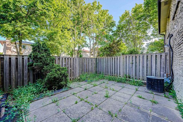 7 - 30 Sandhurst Cir, Townhouse with 3 bedrooms, 2 bathrooms and 2 parking in Toronto ON | Image 31