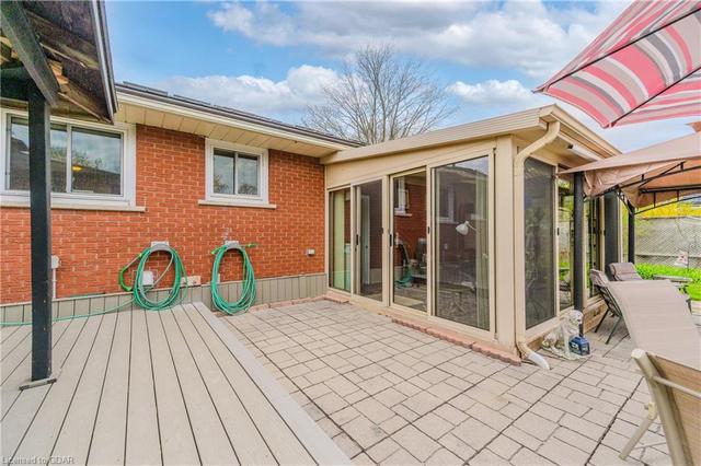 44 Ridgeway Ave, House detached with 4 bedrooms, 2 bathrooms and 7 parking in Guelph ON | Image 27